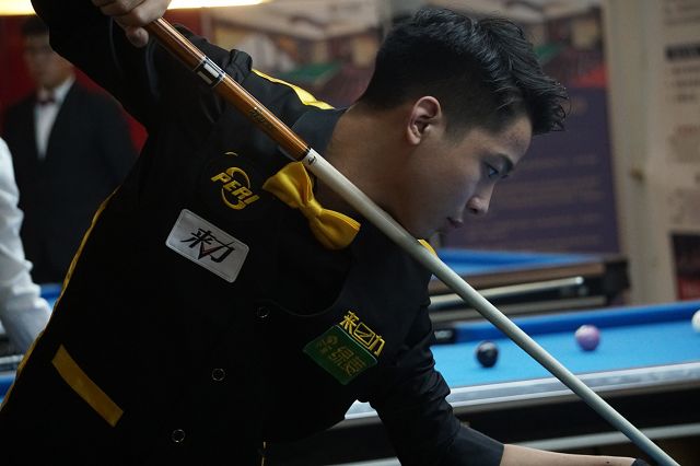 内维尔谈双 内维尔谈双